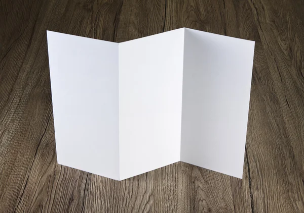Pamflet kertas lipatan putih kosong — Stok Foto