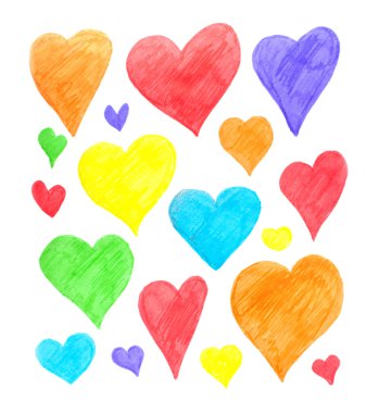 Beyaz arka plan üzerinde elle çizilmiş kalplerin seti