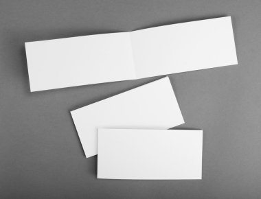 Tasarımınızı değiştirmek için Grey beyaz boş oyun kağıdı.