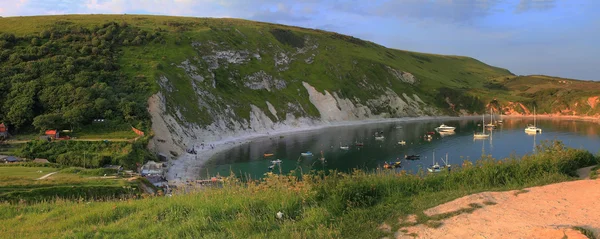 Lulworth cove in the evening sun — Stock Photo, Image