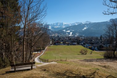 tezgah, garmisch-partenkirchen noktasıyla uyanık