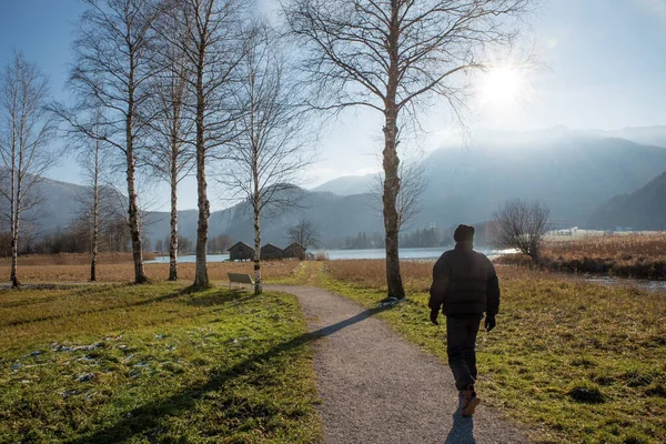 Man Walkway Schlehdorf Lake Kochelsee Upper Bavarian Landscape — Stock Photo, Image