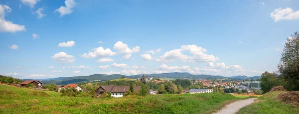 Widok Kurort Turystyczny Viechtach Las Bawarski Szlaku Turystycznego Grosser Pfahl — Zdjęcie stockowe