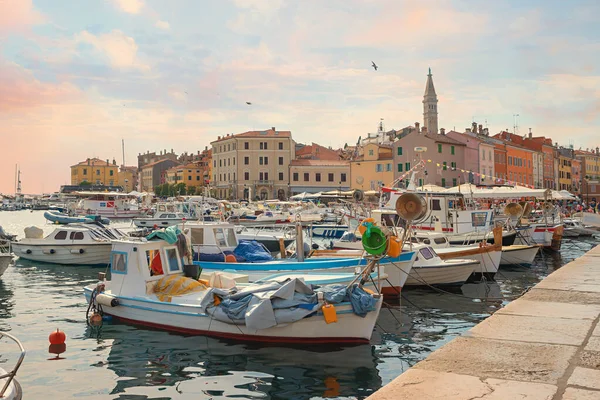 Lovely Harbor Tourist Resort Rovinj Colorful Boats Morning Scenery Croatia — Stock Photo, Image