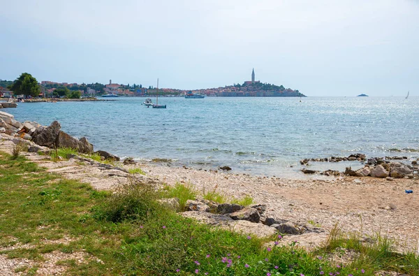 Paisaje Urbano Rovinj Croatia Costa Cielo Con Espacio Copia — Foto de Stock