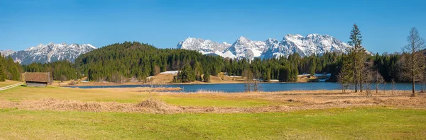 Paisaje Alpino Panorama Lago Geroldsee Karwendel Alpes Vista Bavaria Superior —  Fotos de Stock