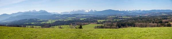 Široké Horské Panorama Pohled Kopce Irschenberg Bavorské Alpy Venkovskou Krajinu — Stock fotografie