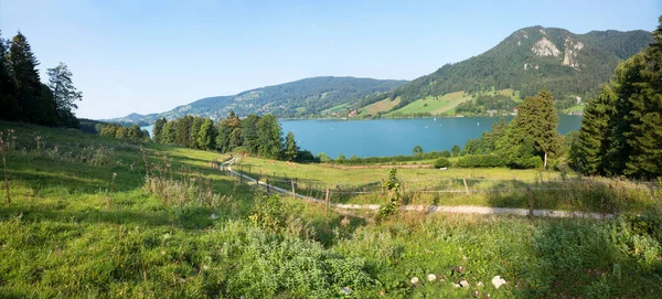 Wanderweg Oberhalb Des Schliersees Oberbayerische Landschaft — Stockfoto