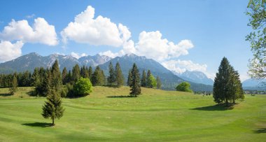 Soiernspitze Karwendel dağları manzaralı, üst bavyera manzaralı Golf Vadisi Wallgau