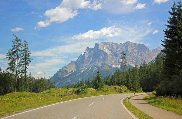 Alp yol ve zugspitze, Almanya
