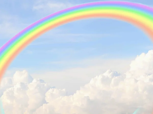 Sky with cumulus clouds and rainbow — Stock Photo, Image