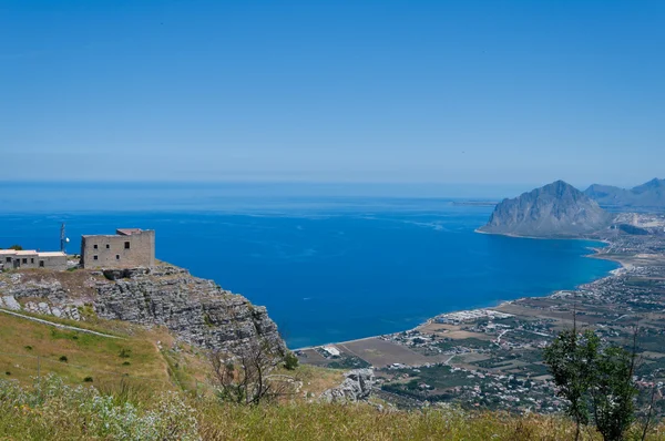 Quartiere spagnolo en Erice —  Fotos de Stock