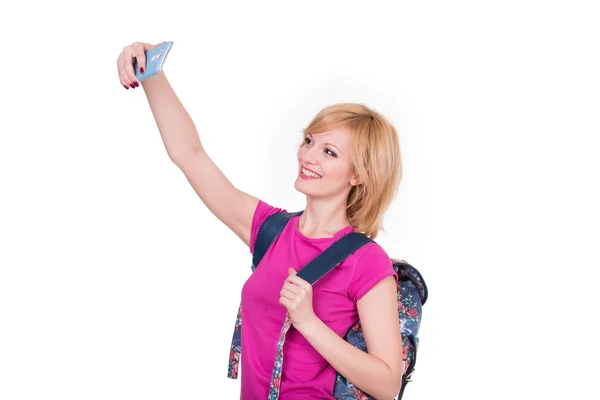Jonge lachende vrouw maken selfie met telefoon. Geïsoleerd — Stockfoto