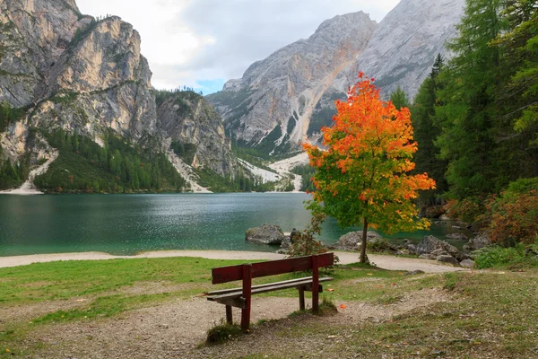 Braies lake in the Dolomites — Stock Photo, Image