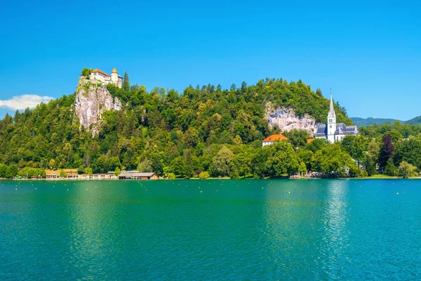 Cozy Lake Bled Summer Juliet Alps Background Beautiful Castle Slovenia — Stock Photo, Image