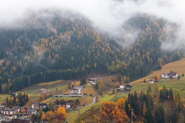 Météo Pourpre Ortisei Ulrich Belles Couleurs Automnales Trentin Haut Adige — Photo