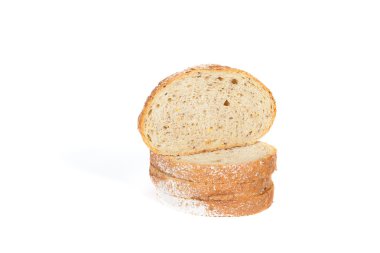 dilimlenmiş kahverengi ekmek