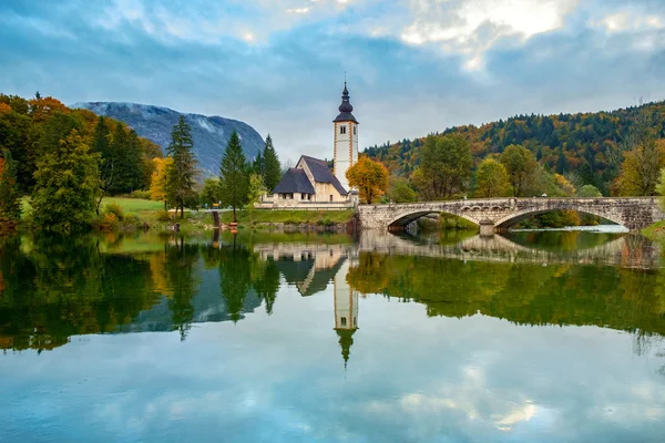 St John Kilisesi Bohinj Gölü, Julian Alps