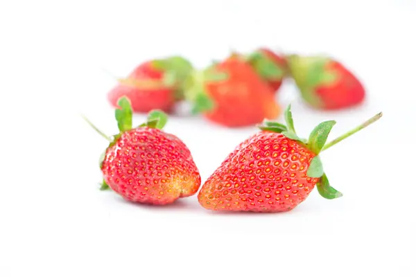 Fresas sobre fondo blanco — Foto de Stock