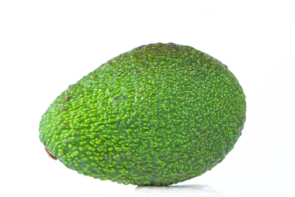 Avocado vruchten op witte — Stockfoto