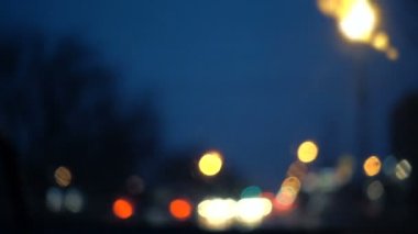 Araba silecekler hareketinin