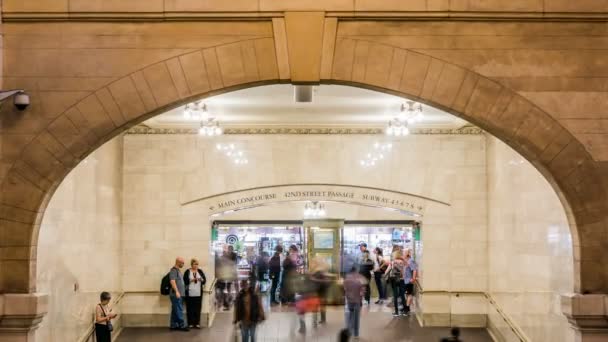 Crowded Grand Central Metro Station Photo Time Lapse with Motion Blur at around 4PM. — стокове відео