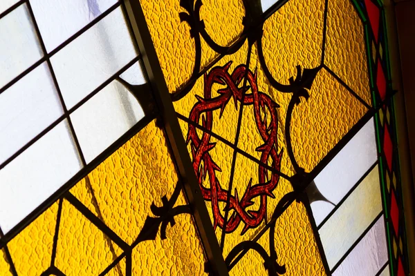 Farvede Glas Detaljer inde i en kirke - Stock-foto