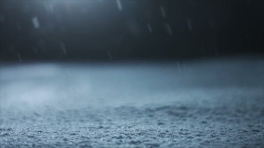 4k kar fırtınası çok karanlık bir kış gecesinde