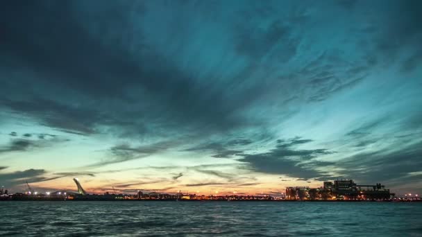 Rivière Ste-Laurent la nuit — Video