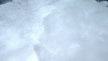 Buz altında sualtı görüntüleme