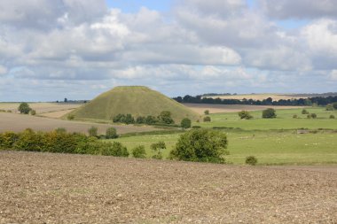 Silbury Hill, Wiltshire, İngiltere