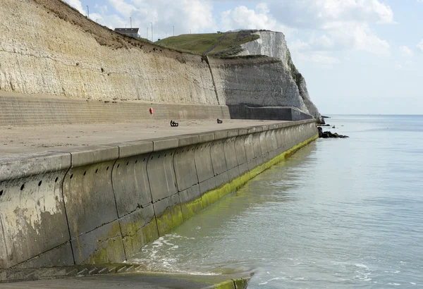 Vid havet i Rottingdean, England — Stockfoto