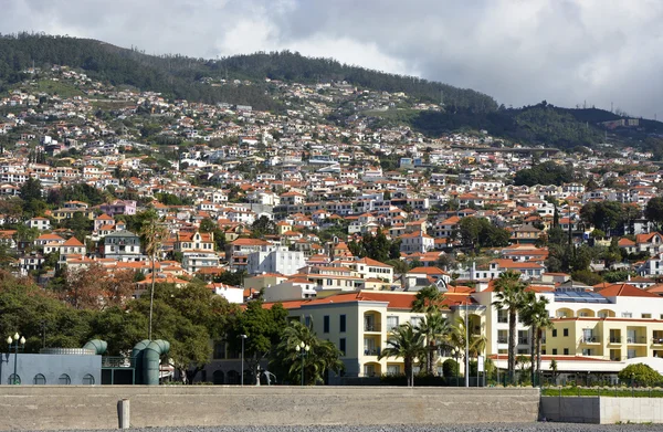 Funchal od nábřeží, Madeira, Portugalsko — Stock fotografie