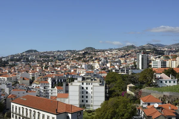 Вид на Фуншал, Мадейра, Португалия — стоковое фото