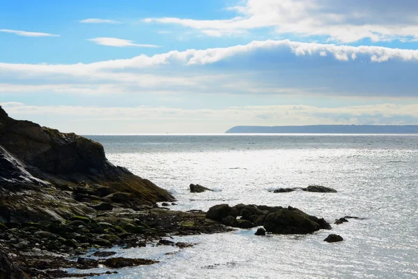 Widok na morze z Polkerris, Cornwall, Wielka Brytania — Zdjęcie stockowe
