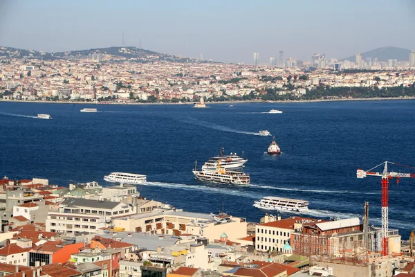 Una vista al Estambul Fósforo-Turkiye —  Fotos de Stock