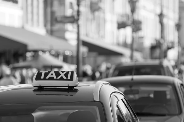 Szimbólum vagy jel, taxi, autó tetőre — Stock Fotó