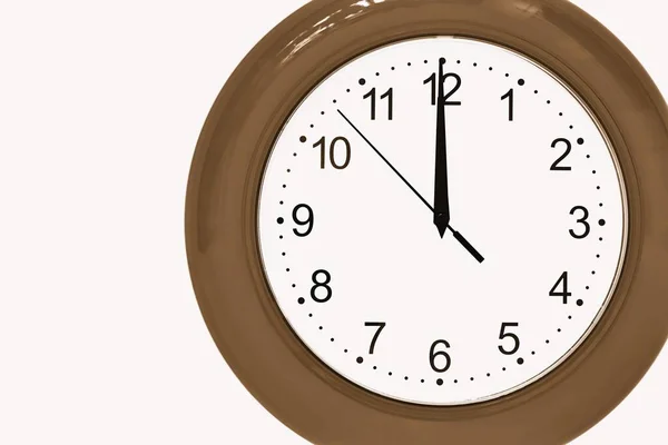 Large Brown Color Analog Clock Show Hours Midnight Noon Close — Stock Photo, Image