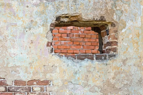 The plastered wall with a hole — Stock Photo, Image