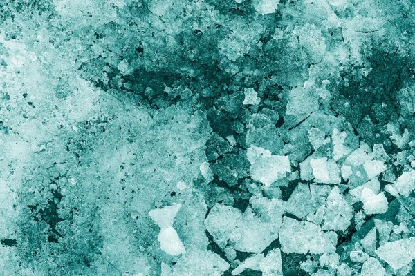 Indigo-Farbe von Schnee und Eis — Stockfoto