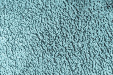 Turkuaz gümüş kar ve buz bir toprak yüzeyi