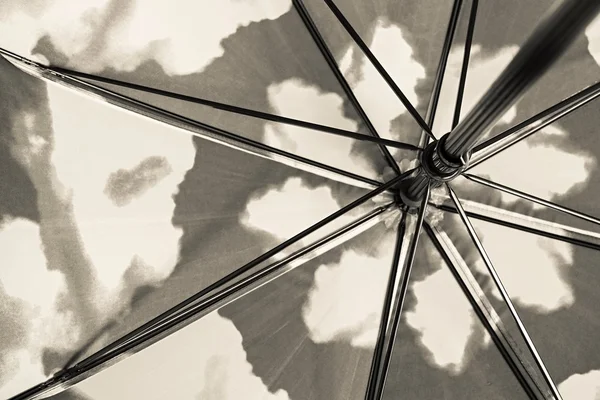 Meccanismo interno di un ombrello pieghevole beige — Foto Stock