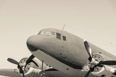 Tatlı bölümü retro uçak bej ton