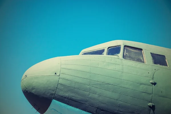 Partie nasale un fuselage de l'ancien avion — Photo