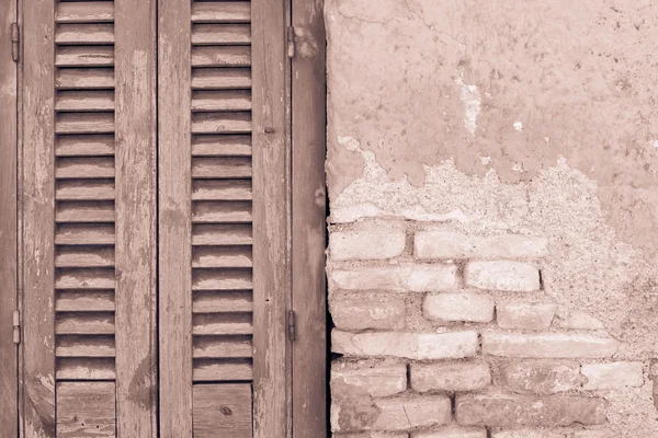 Primo piano un frammento della vecchia casa in stile vintage — Foto Stock