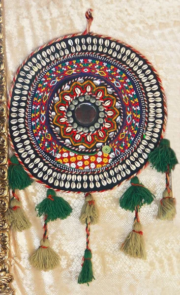 2021年4月26日 土耳其安塔利亚 带有东方装饰品的老式手工地毯 — 图库照片