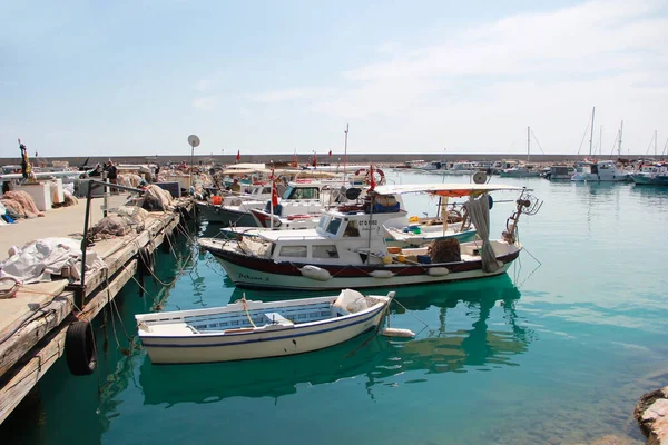 Antalya Türkei Mai 2021 Vergnügungsboote Und Yachten Blauen Meer — Stockfoto