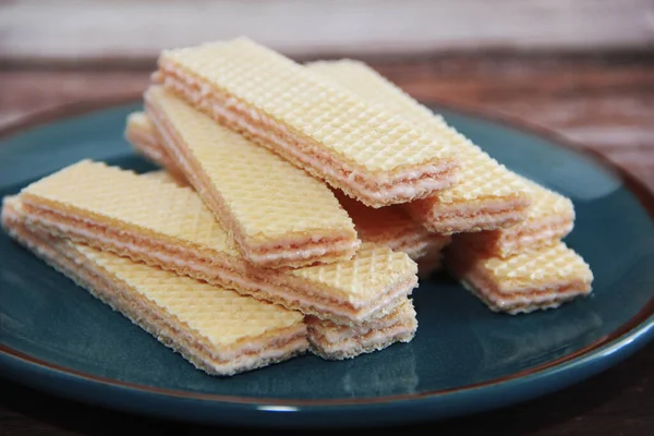 Gaufres Cannelées Sucrées Sur Une Assiette Décorative — Photo