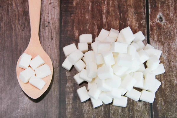 beyaz tatlı rafine şeker küpleri