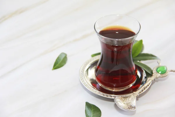 Thé Noir Turc Oriental Traditionnel Dans Verre — Photo